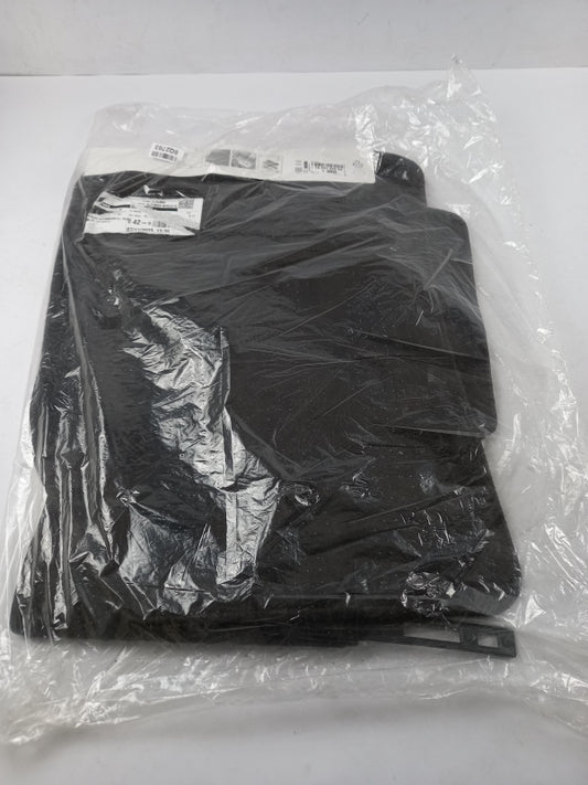 Original OE Peugeot Fußmattensatz 1635129580