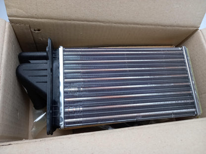 Original RENAULT Laguna Innenraumheizung Wärmetauscher 7701038542