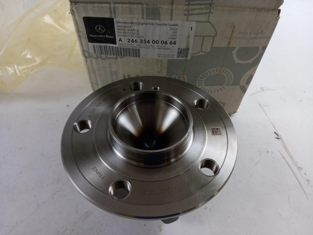 Original OE MERCEDES-BENZ Radnabe A246334000664