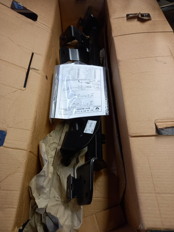 Original OE RENAULT Anhängerkupplung 8201722926
