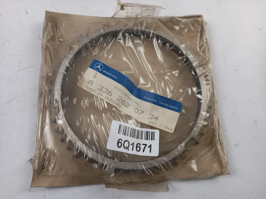 Original MERCEDES-BENZ C336 LP 1924 Schaltgetriebe Synchronring A3362620734