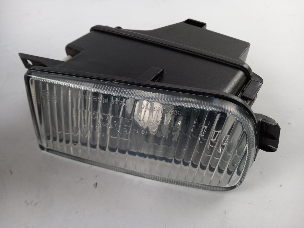 Original OE Volkswagen Nebelscheinwerfer 4A0941700