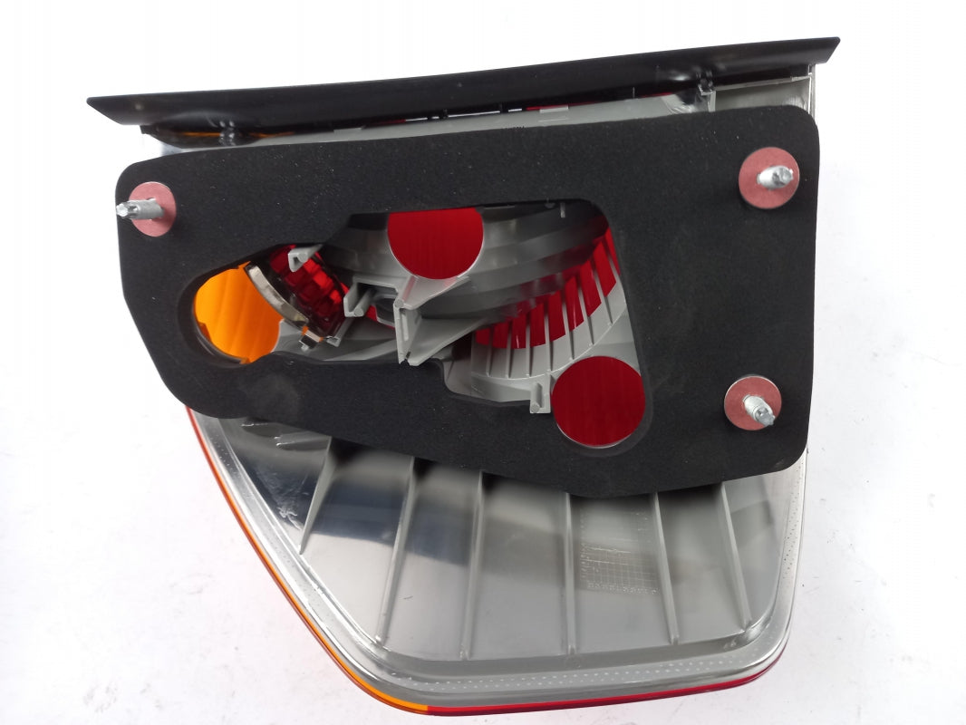 Original BMW X3 E83 Heckleuchte Rückleuchte Außen Rechts 63216990168