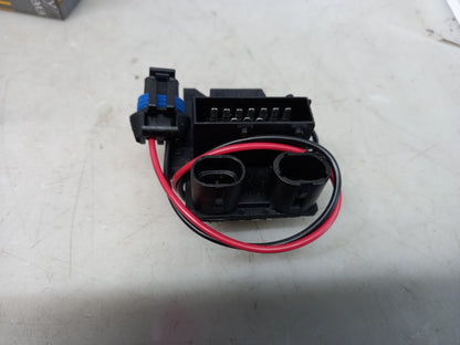 Original OE RENAULT Heizungsgebläse Widerstand 7701045553