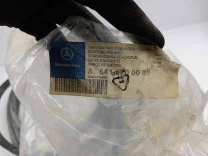 Original OE MERCEDES-BENZ Windscheibe Dichtung A6416700039