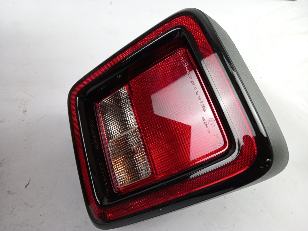 Original OE FIAT Rückleuchte K55112893AE