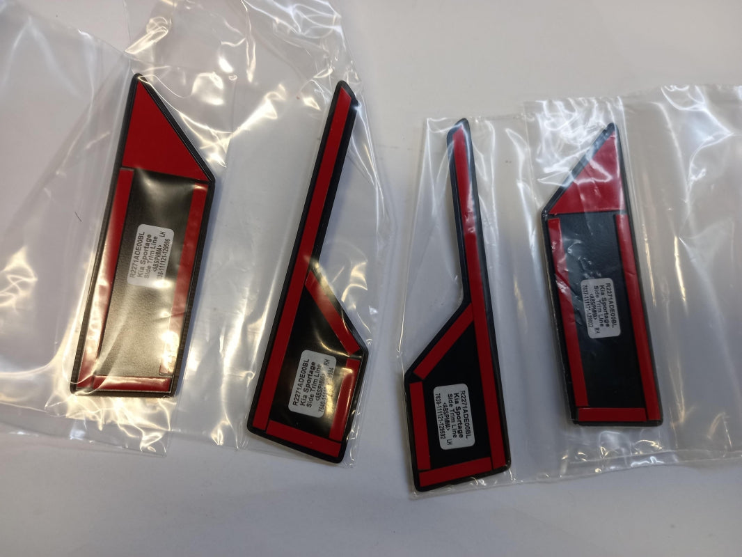 Original KIA Sportage HW 2022> Seitenwand Zierleiste Piano Black  R2271ADE00BL