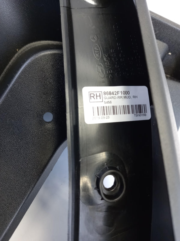 Original KIA Sportage 2019- Schmutzfänger Hinten Rechts und Links F1460ADUX01