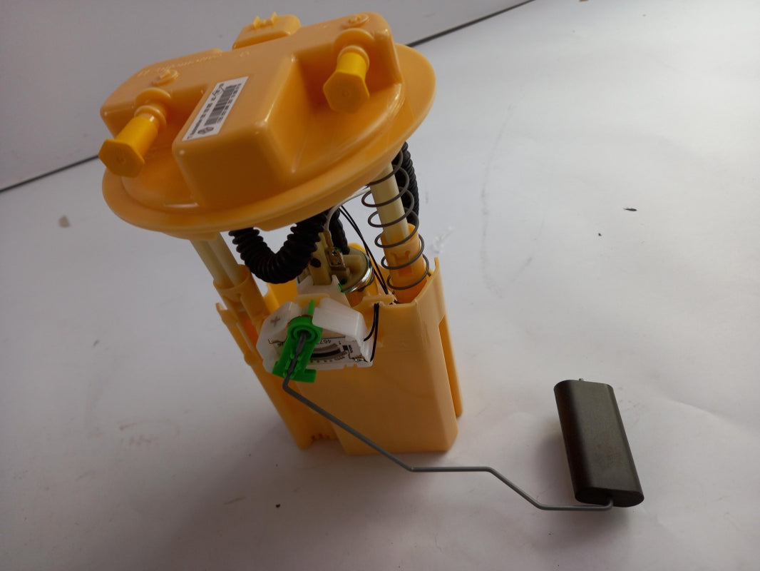 Original RENAULT Clio IV Kraftstoff-Fördereinheit 172020299R