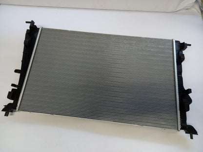Original OE RENAULT Wasserkühler 214102845R