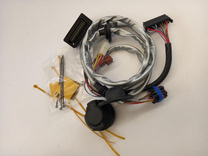 Original NISSAN Qashqai '17> TEK 13polig Anhängerkupplung Elektrosatz KE505HV510