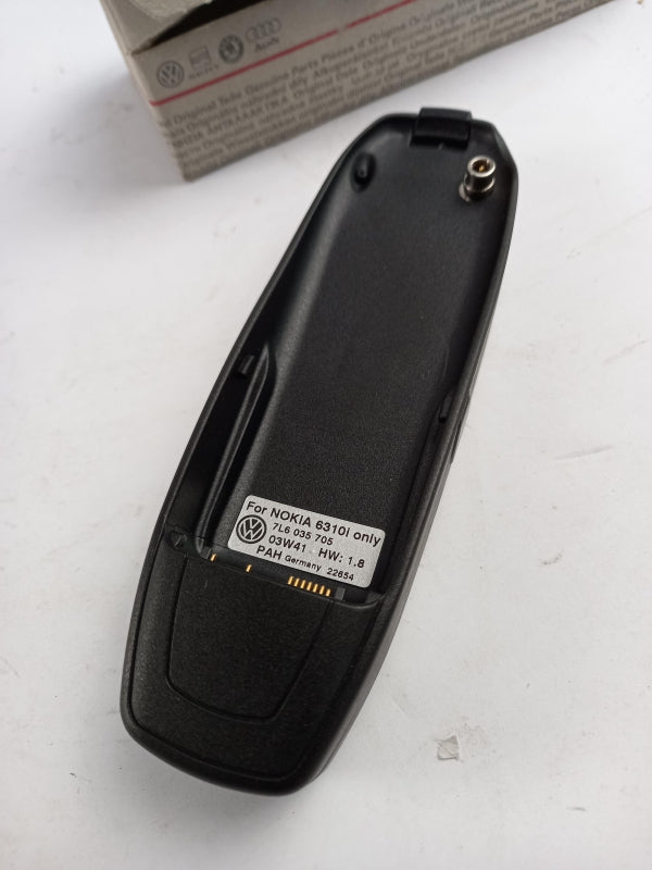Original Volkswagen Handyadapter für Nokia 6310i 7L6035705