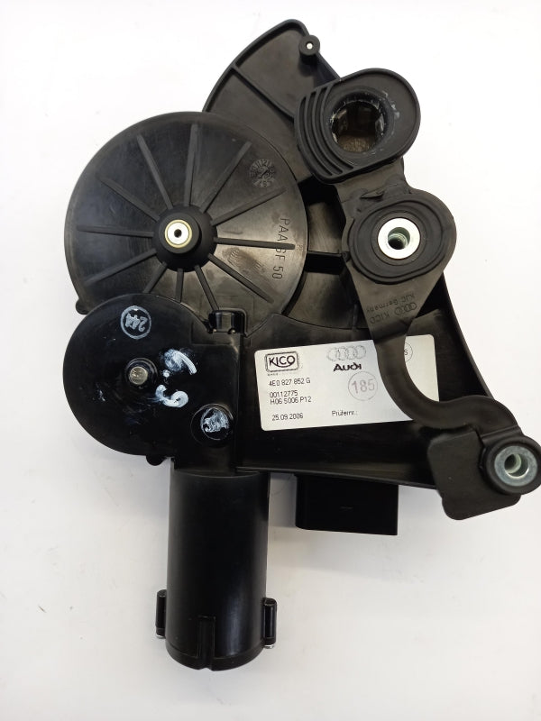 Original OE Volkswagen Elektromotor 4E0827852G