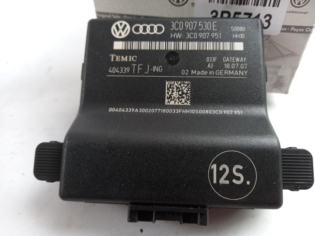 Original VW Passat B6 3C Diagnose-Interface für Datenbus Gateway 3C0907530E