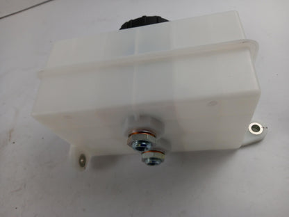 Original OE IVECO Bremsflüssigkeitsbehälter 504056574