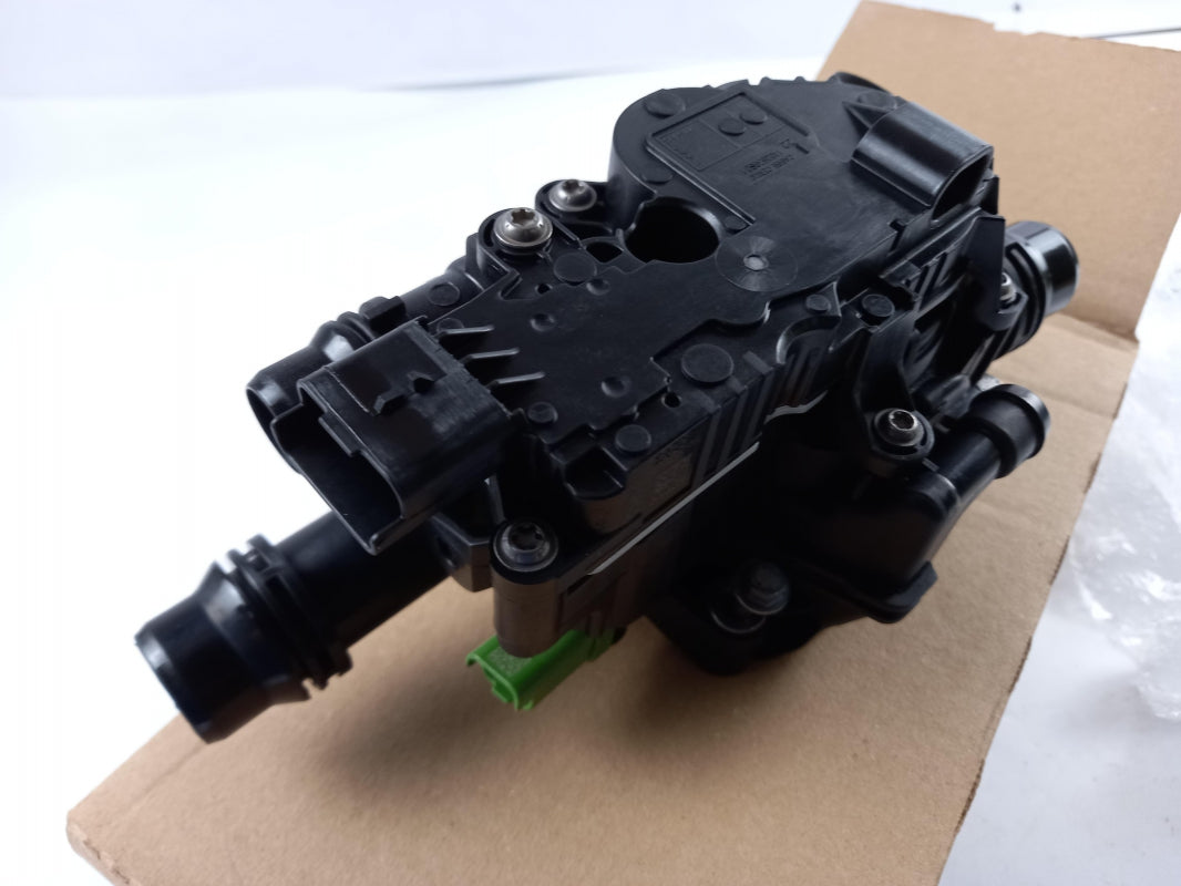 Original PSA Berlingo Partner 308 508 1.6 BlueHDi Thermostatgehäuse 9850364680