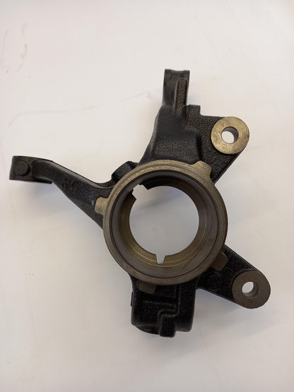 Original MAZDA 2 (DE) Achsschenkel vorne rechts D65133021A