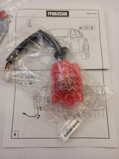 Original MAZDA Mazda CX-5 '11- Rückfahrkamera K015V7535