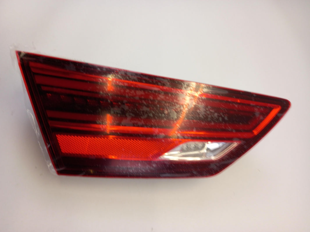 Original SEAT Leon Mk3 Heckleuchte Links 5F9945307H