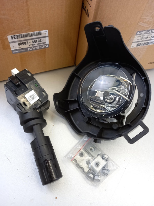 Original NISSAN Navara III Pathfinder III R51 Nebelscheinwerfer Satz KE622EB000