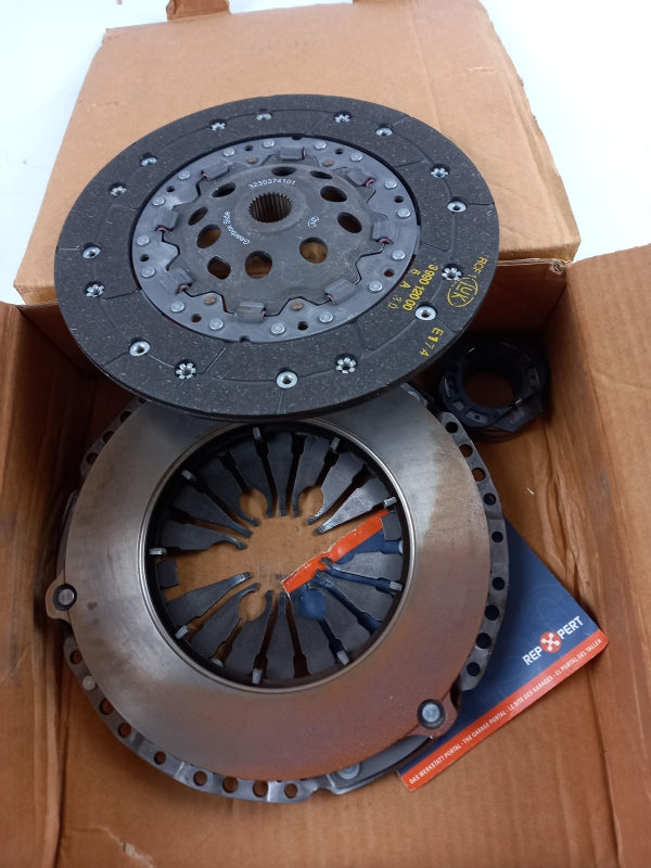 LUK Kupplungssatz 623304700