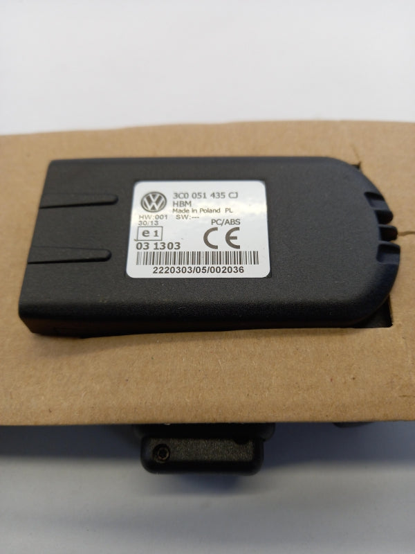 Original Volkswagen Bluetooth Handyadapter für Blackberry 9900 3C0051435CJ