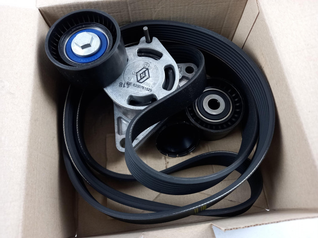 Original OE RENAULT Keilrippenriemensatz 117204663R
