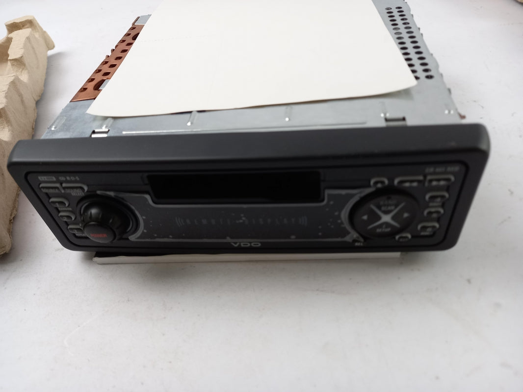 Original OPEL Corsa-C Autoradio (ICE) VDO 93171463