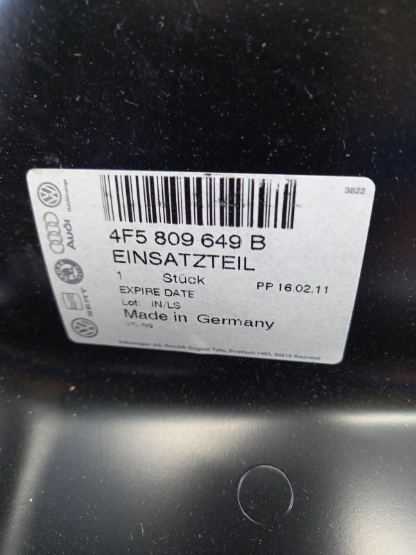 Original AUDI A6 RS6 4F Rücklicht Aufnahme Heckblech links 4F5809649B