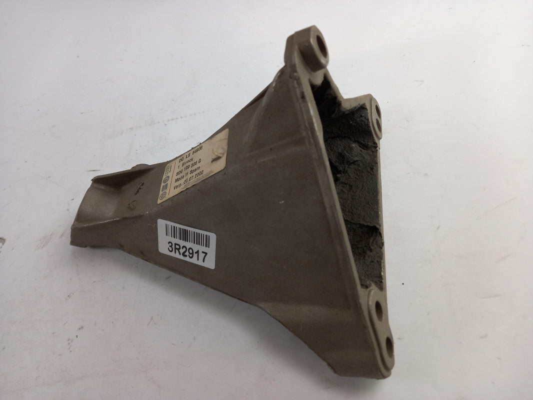 Original AUDI A4 A6 VW Passat Motoraufhängung Halter rechts 8D0199306G