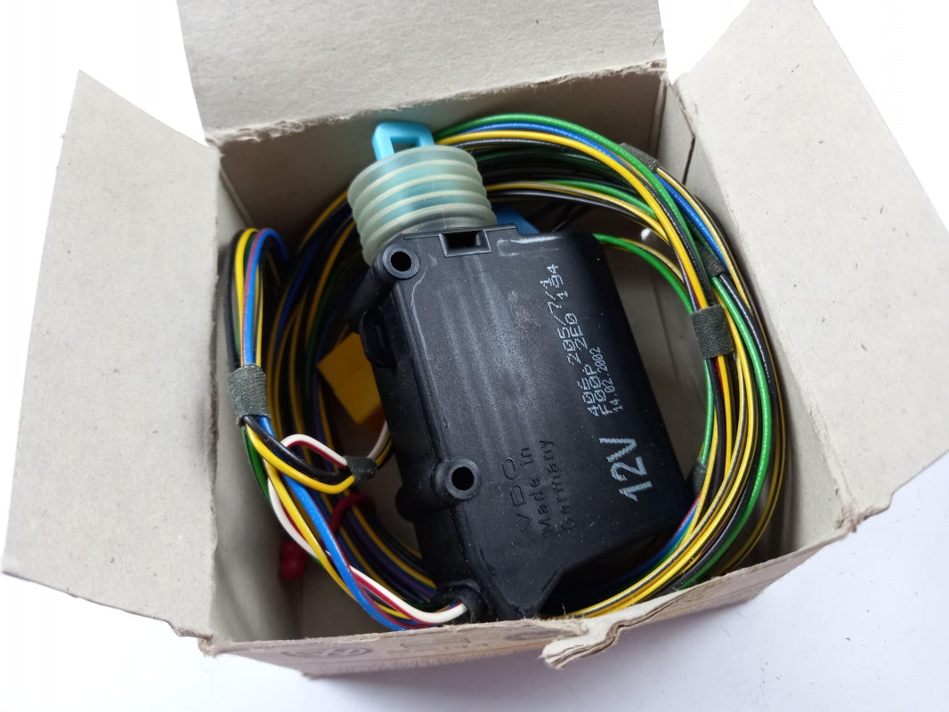 Original OE Volkswagen Stellantrieb 2D0959775
