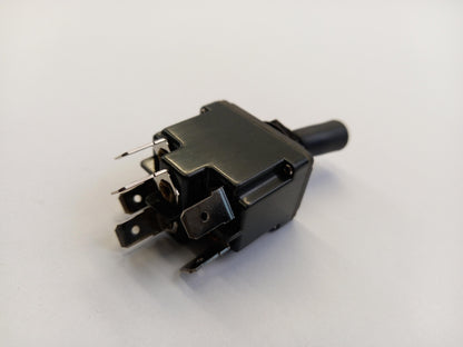 Original MERCEDES-BENZ NG 80 C617 Schalter Zapfwellensteuerung A0015458307