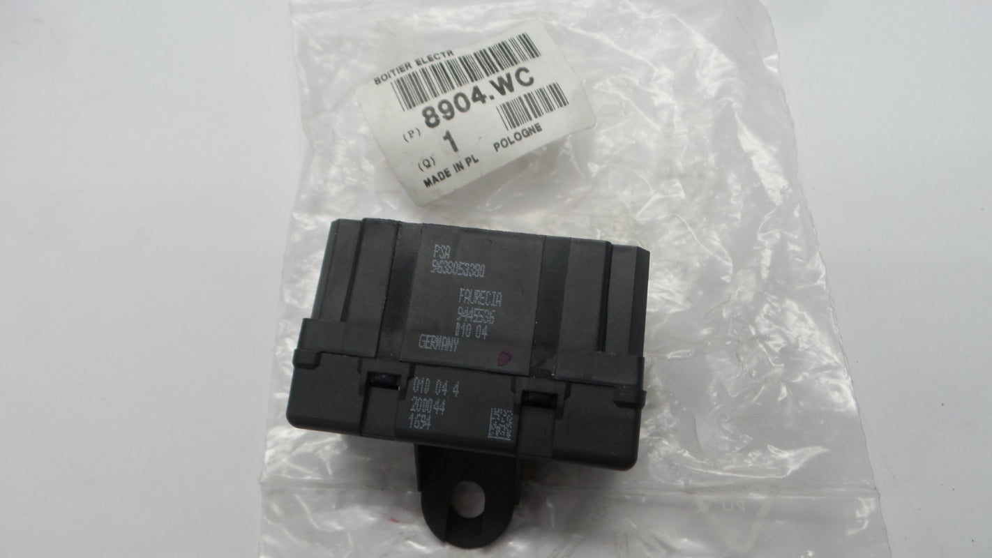 Original PEUGEOT 208 807 CITROEN C4 C5 Sitzheizung Steuergerät Relais 8904WC