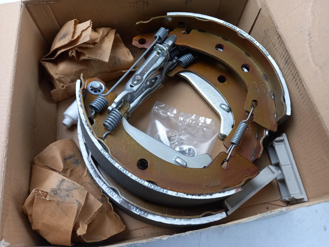 Original RENAULT Megane I Bremsbackensatz 7701207268