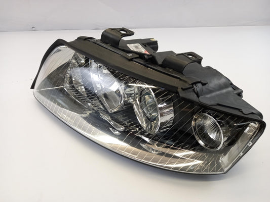 Original AUDI A4 2001-2005 Frontscheinwerfer Scheinwerfer Xenon Links 8E0941029