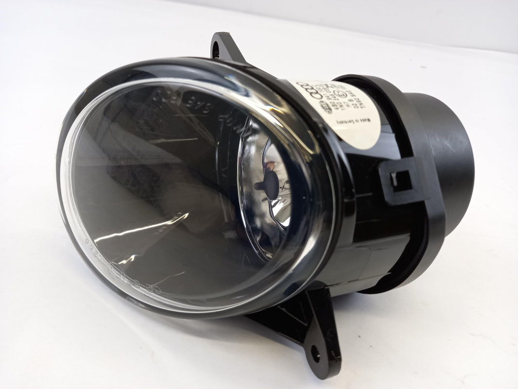 Original OE Volkswagen Nebelscheinwerfer 4B0941700C