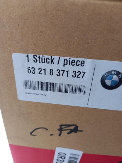 Original OE BMW Heckleuchte 63218371327