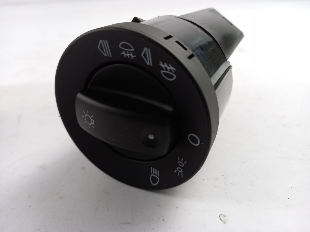 Original AUDI A4 05-08 SEAT Exeo 09-14 Lichtschalter Schalter 8E0941531C5PR