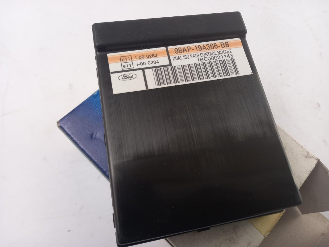 Original FORD Transit 2.5L DI Diesel control unit 1035701 