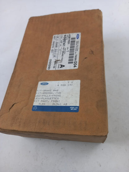Original OE FORD Bremsbeläge 4588141