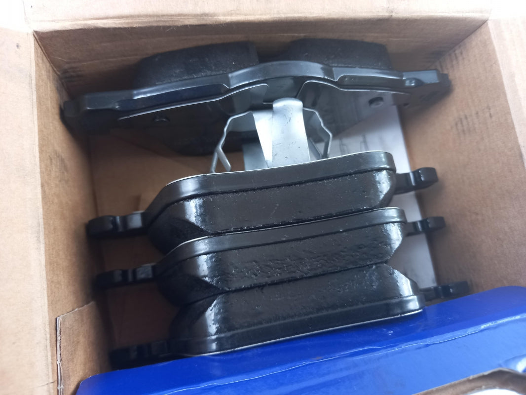 Original VOLVO S60 S80 V60 V70 XC70 Bremsbeläge Bremsklötze vorne 31200229