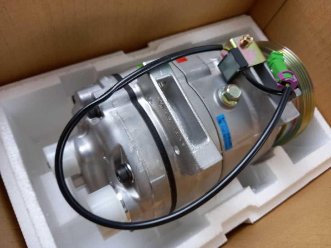 Original VW Passat (97-00) AUDI A4 (95-01) A6 (98-01) Klimakompressor 8D0260805M