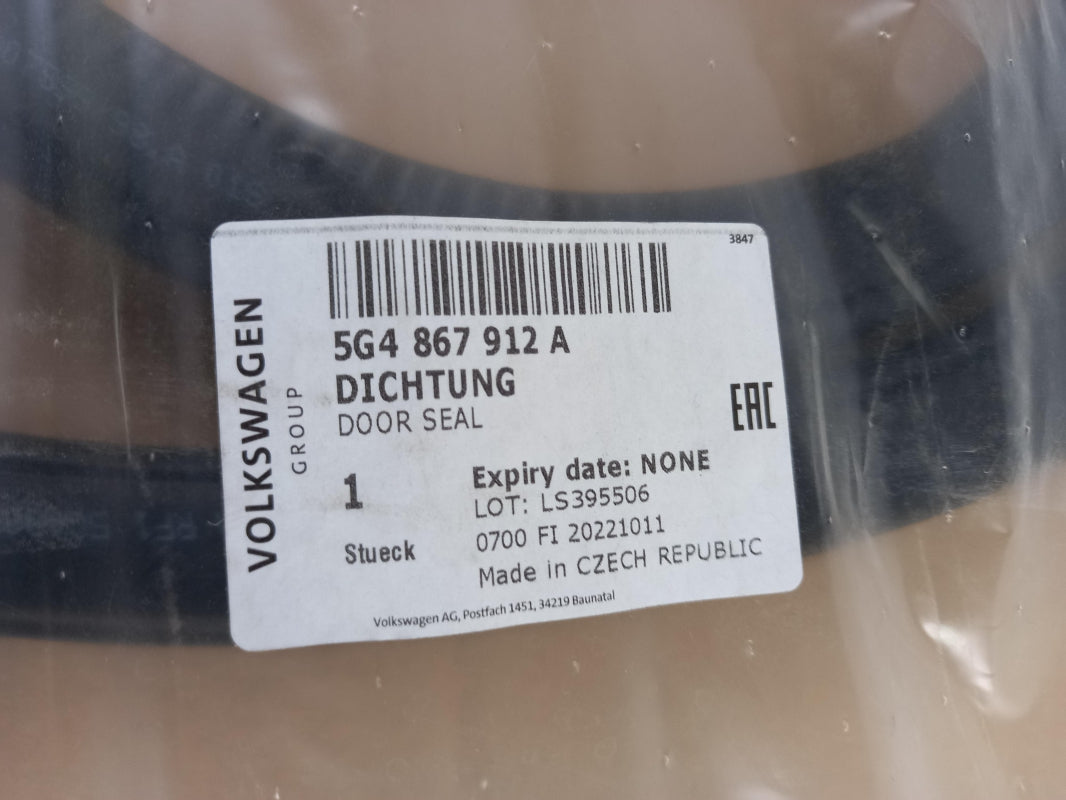 Original OE Volkswagen Türdichtung 5G4867912A
