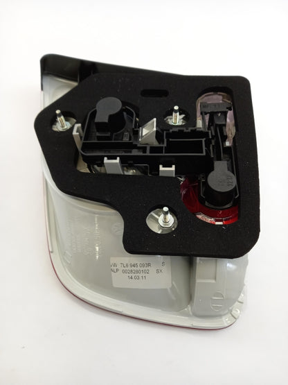 Original OE Volkswagen Heckleuchte 7L6945093R