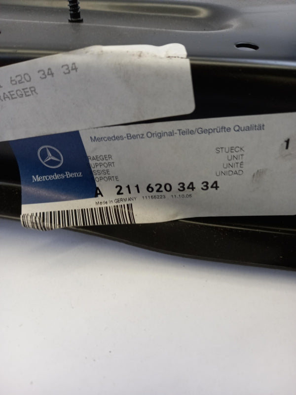 Original MERCEDES-BENZ W211 S211 C219 Längsholm innen rechts A2116203434