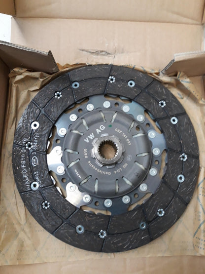 Original AUDI Q3 VW Tiguan Sharan SKODA Yeti 1.4 TSI Kupplungssatz 06F141015