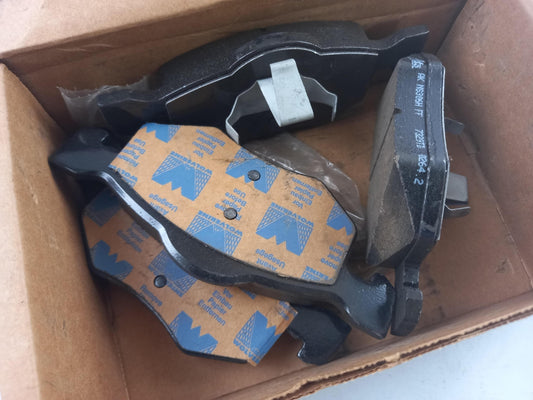 Original OE FORD Bremsbeläge 4588141