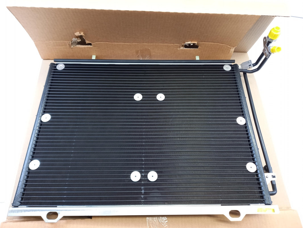 Original OE MERCEDES-BENZ air conditioning condenser A2028300870 