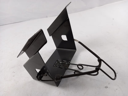 Original OE MERCEDES-BENZ Halter A93058000227350