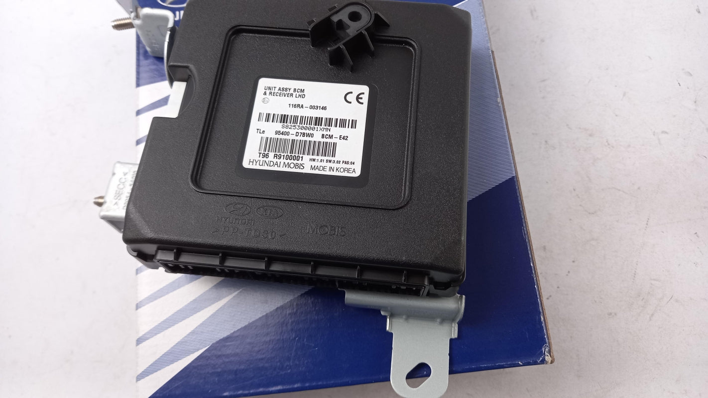 Original OE HYUNDAI/KIA Steuergerät 95400D7BW0